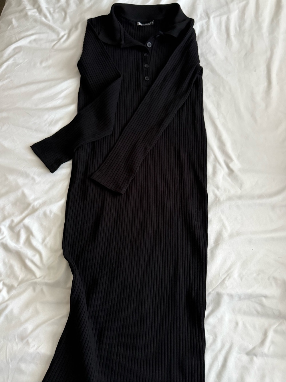 Zara Black Ribbed Long Sleeve Maxi Dress
